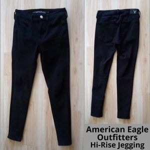 American Eagle black Hi-Rise Jeggings (perfect condition)